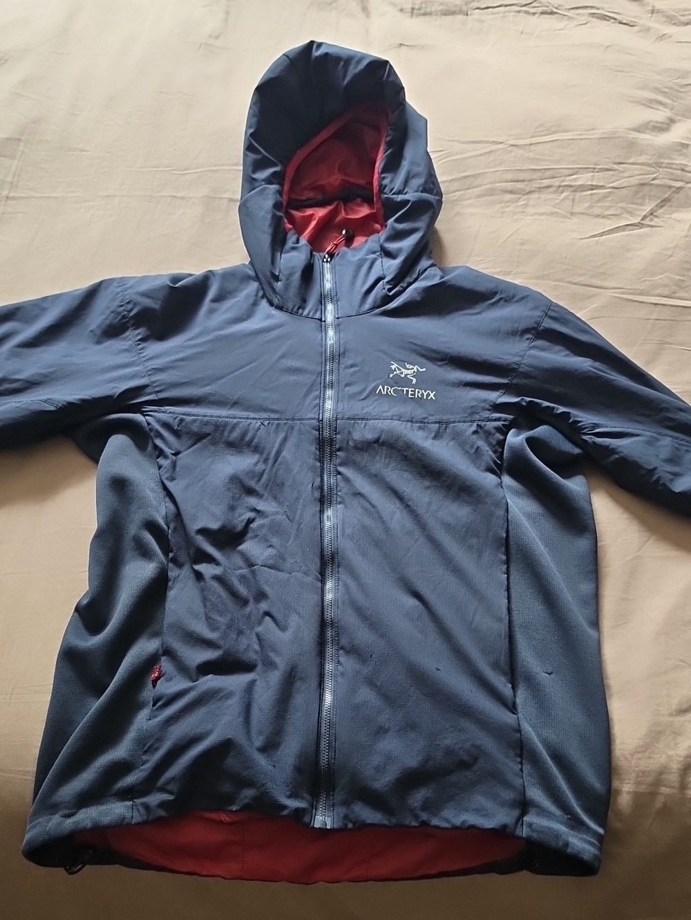 Arc'teryx Atom LT Navy Shell Jacket with Red Hood Lining